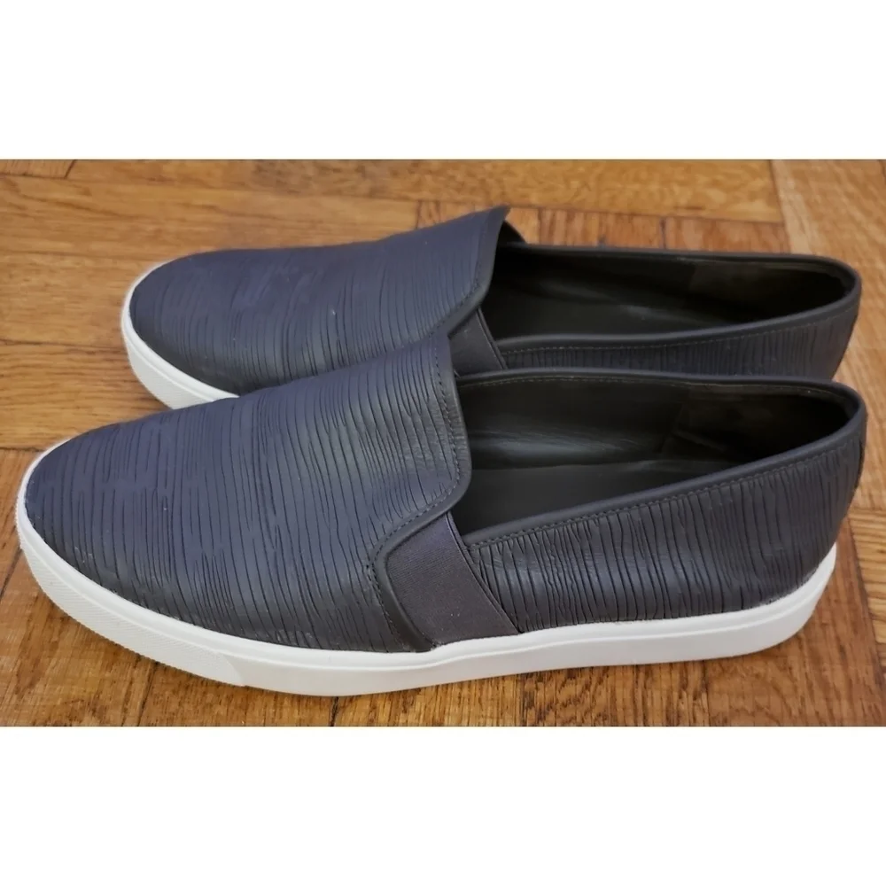 Vince Dark Gray Blair Textured Leather Slip On Sneakers - Size 7